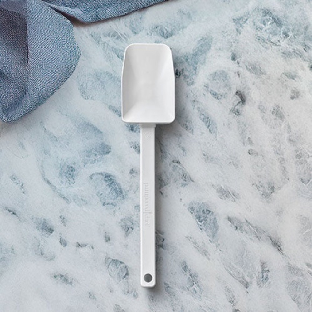 Pampered Chef Small Mix n Scraper